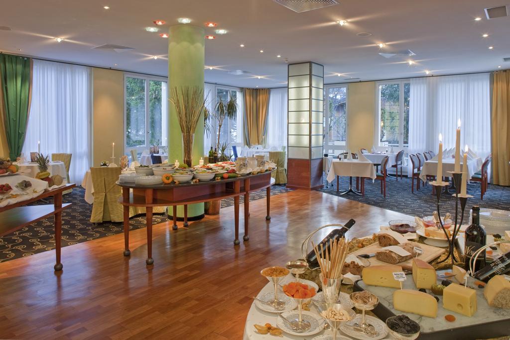 סאס פה Hotel Metropol מראה חיצוני תמונה