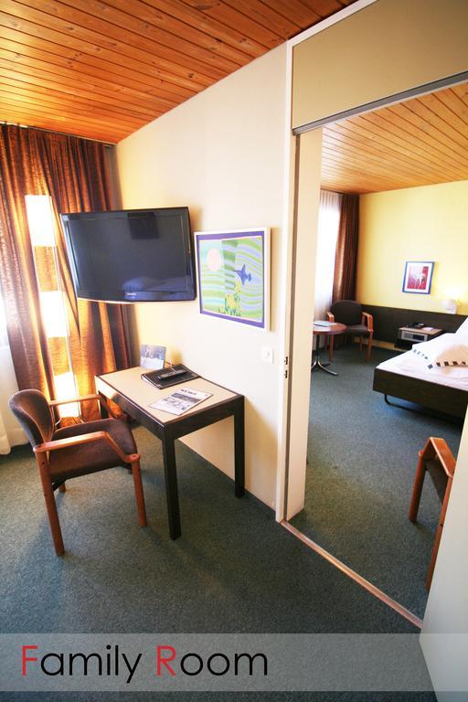 סאס פה Hotel Metropol חדר תמונה